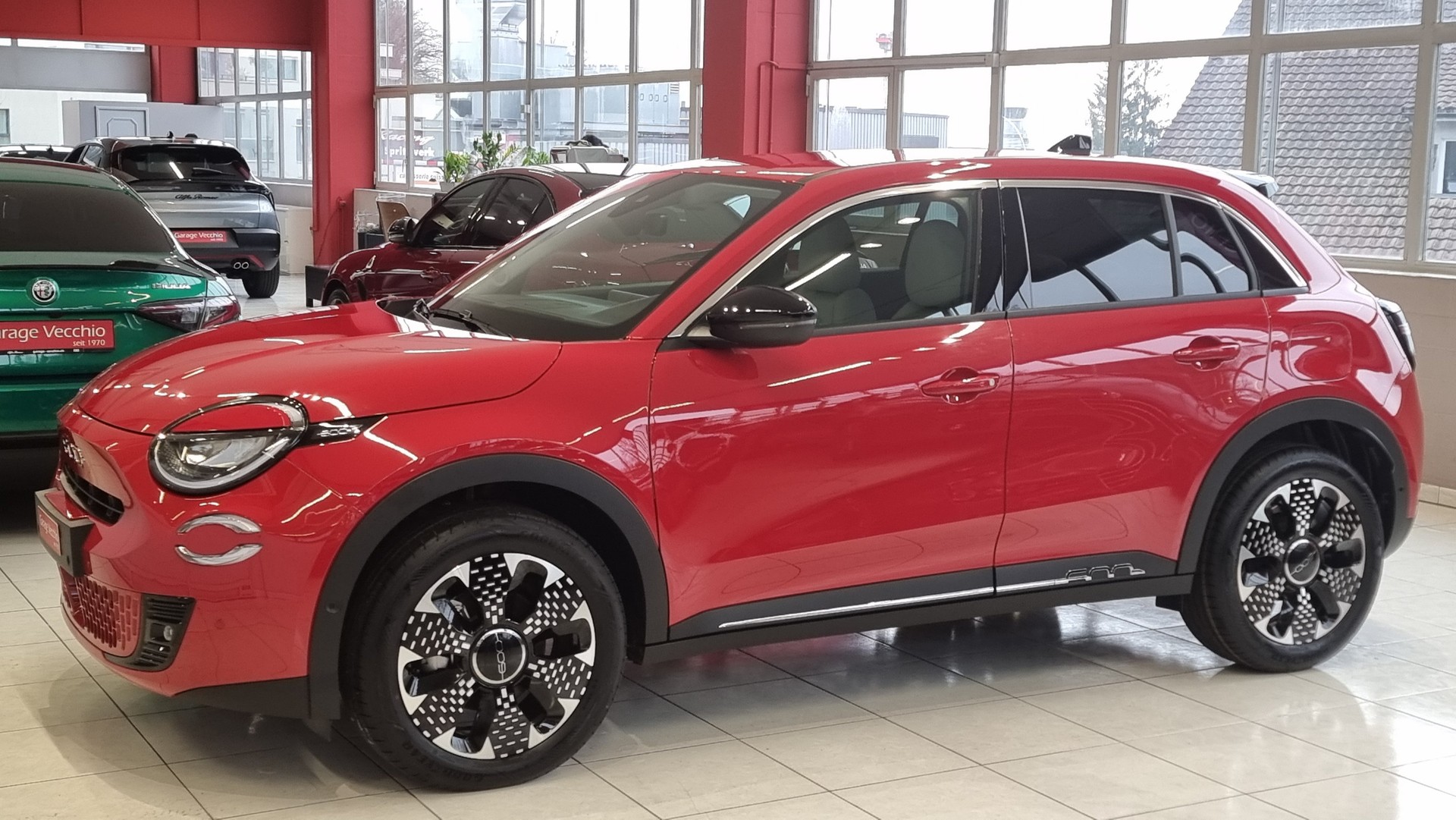 FIAT 600 1.2 Hybrid 145 La Prima-showroom-element-1