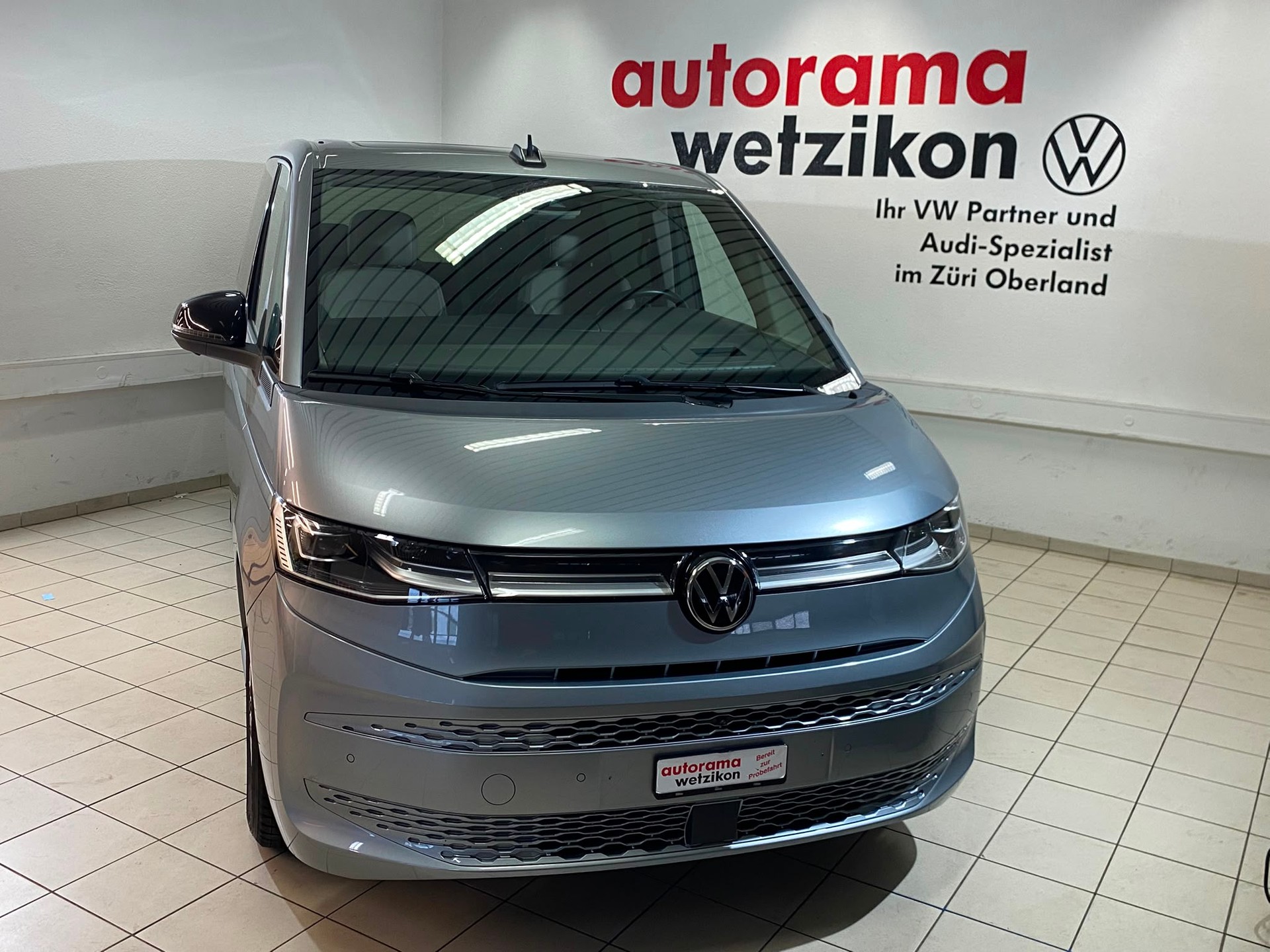 VW Multivan 2.0 TSI Style DSG-showroom-element-1