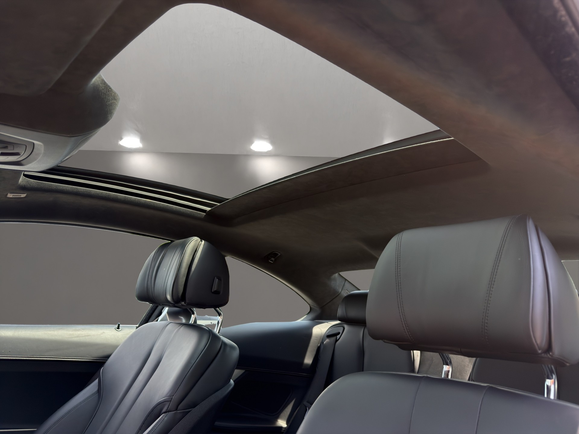 BMW 650i Coupé xDrive-image-9