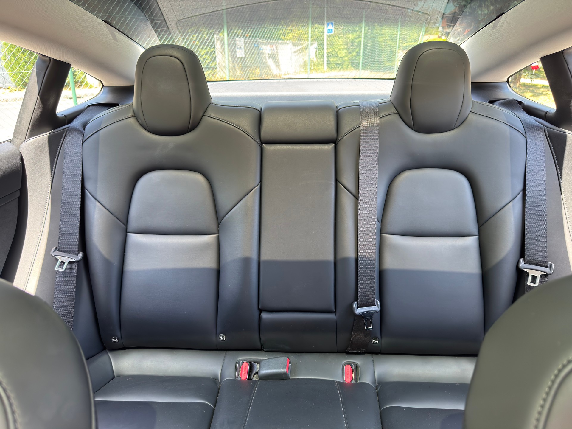 TESLA Long Range Dual Motor AWD-image-9