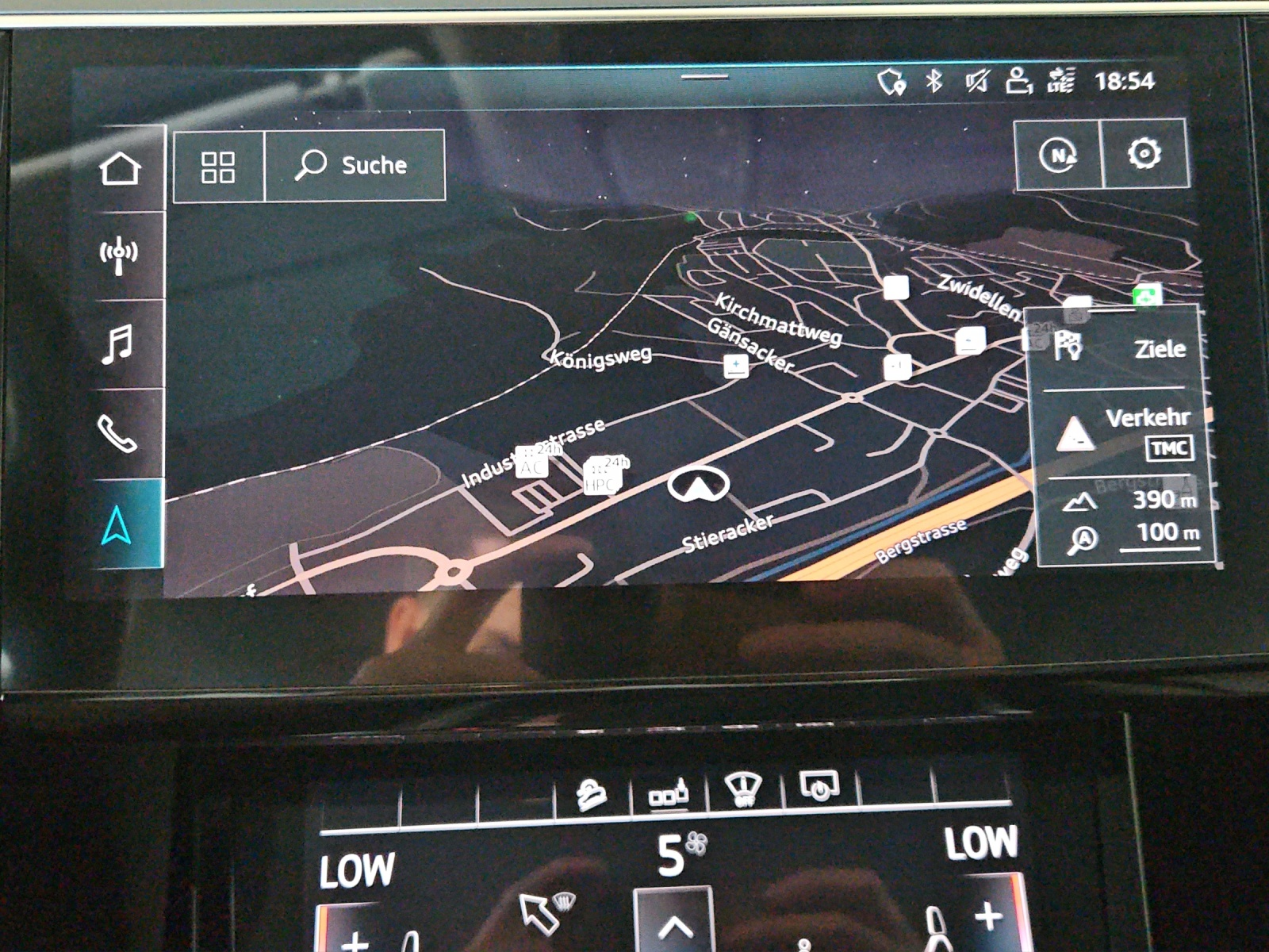 AUDI e-tron 55 Advanced quattro-image-13