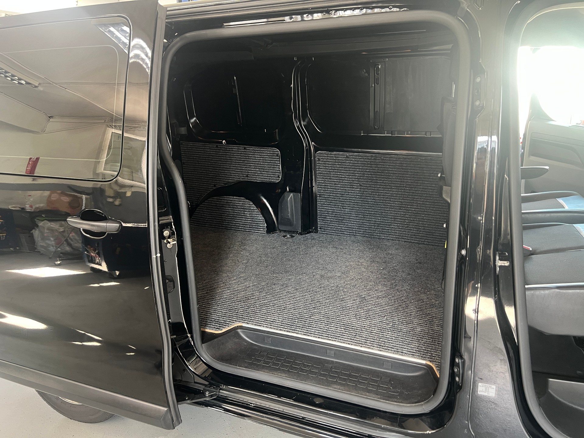OPEL Vivaro Cargo 1.5 D Enjoy s/s M-image-9