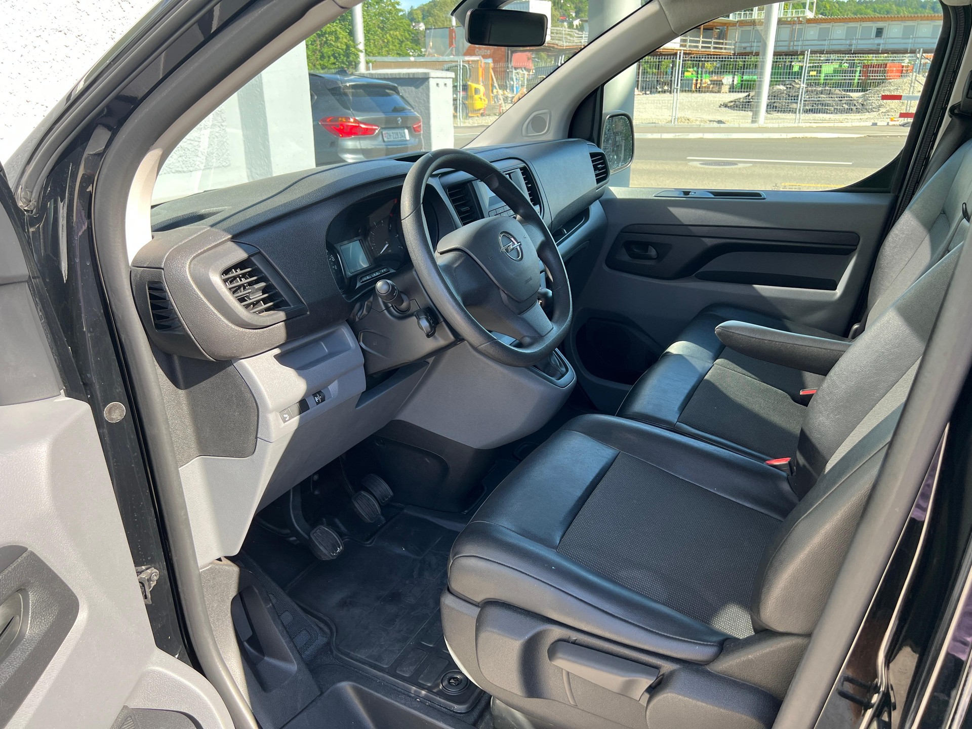 OPEL Vivaro Cargo 1.5 D Enjoy s/s M-image-4