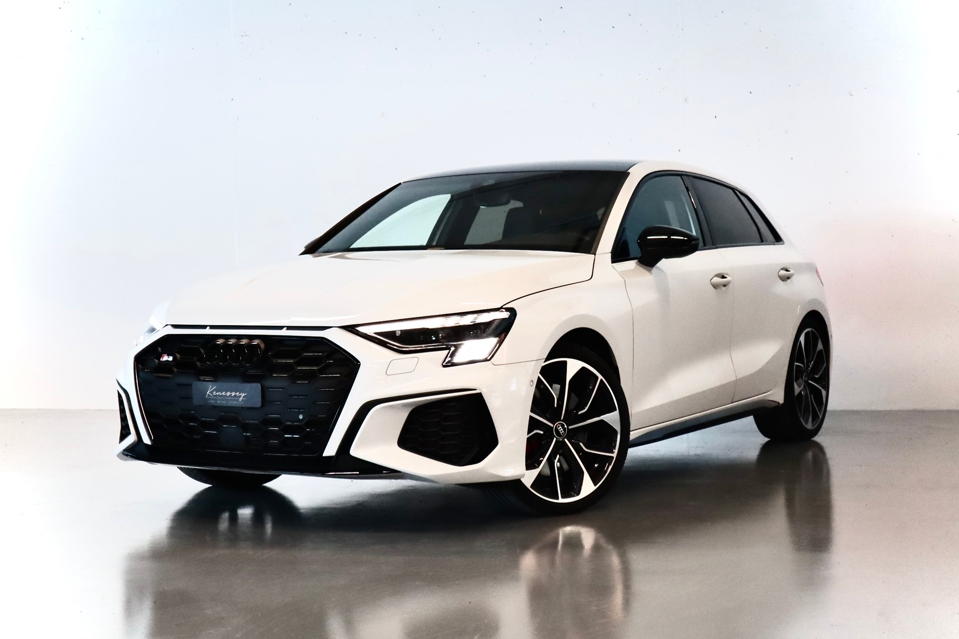 AUDI S3 Sportback 2.0 TFSI quattro S-tronic | CH-FZG | TOP AUSSTATTUNG-image-14