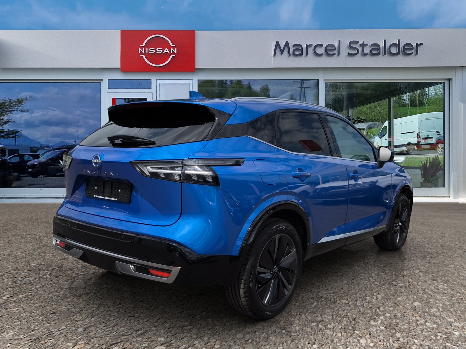 NISSAN Qashqai 1.3 DIG-T MHEV Tekna Xtronic 4x4-image-4