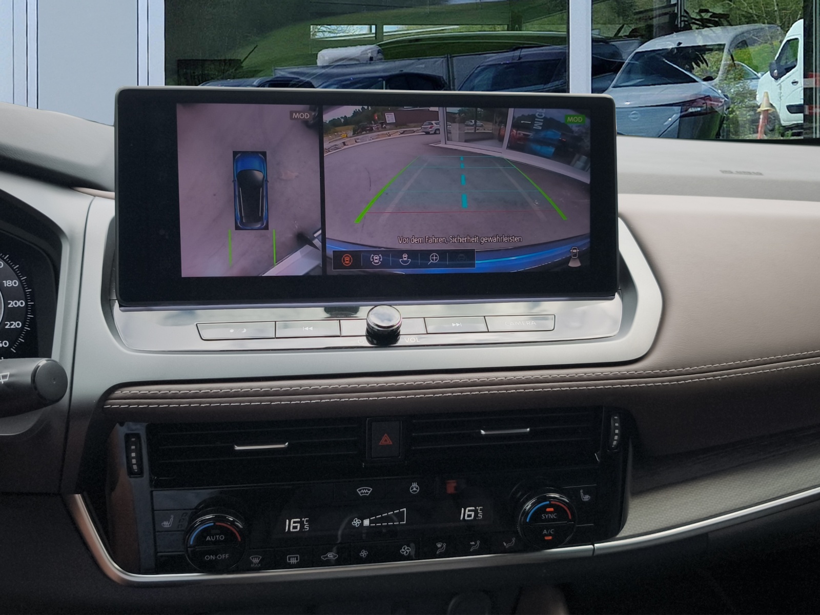 NISSAN Qashqai 1.3 DIG-T MHEV Tekna Xtronic 4x4-image-11