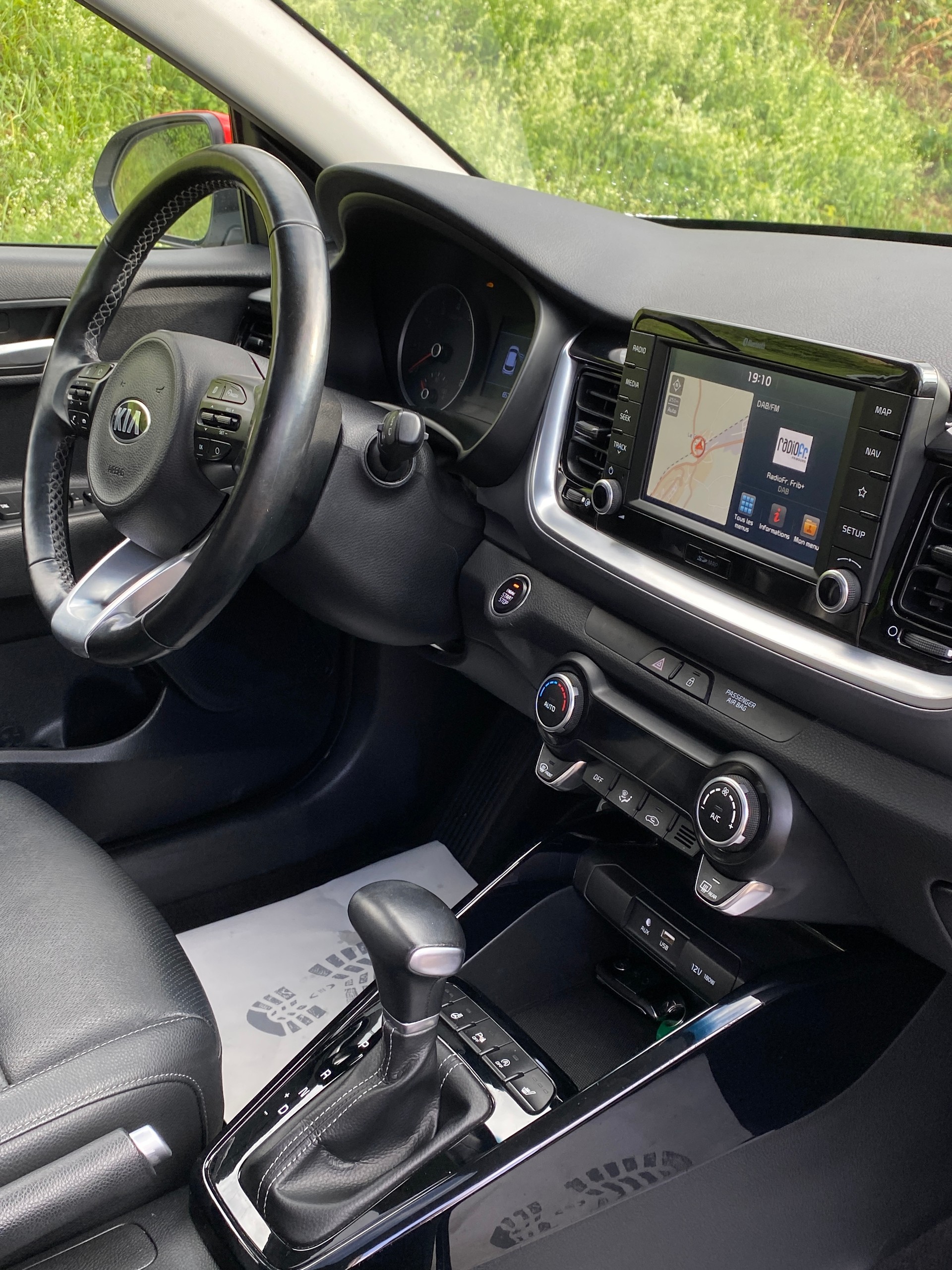 KIA Stonic 1.0 T-GDi-image-7