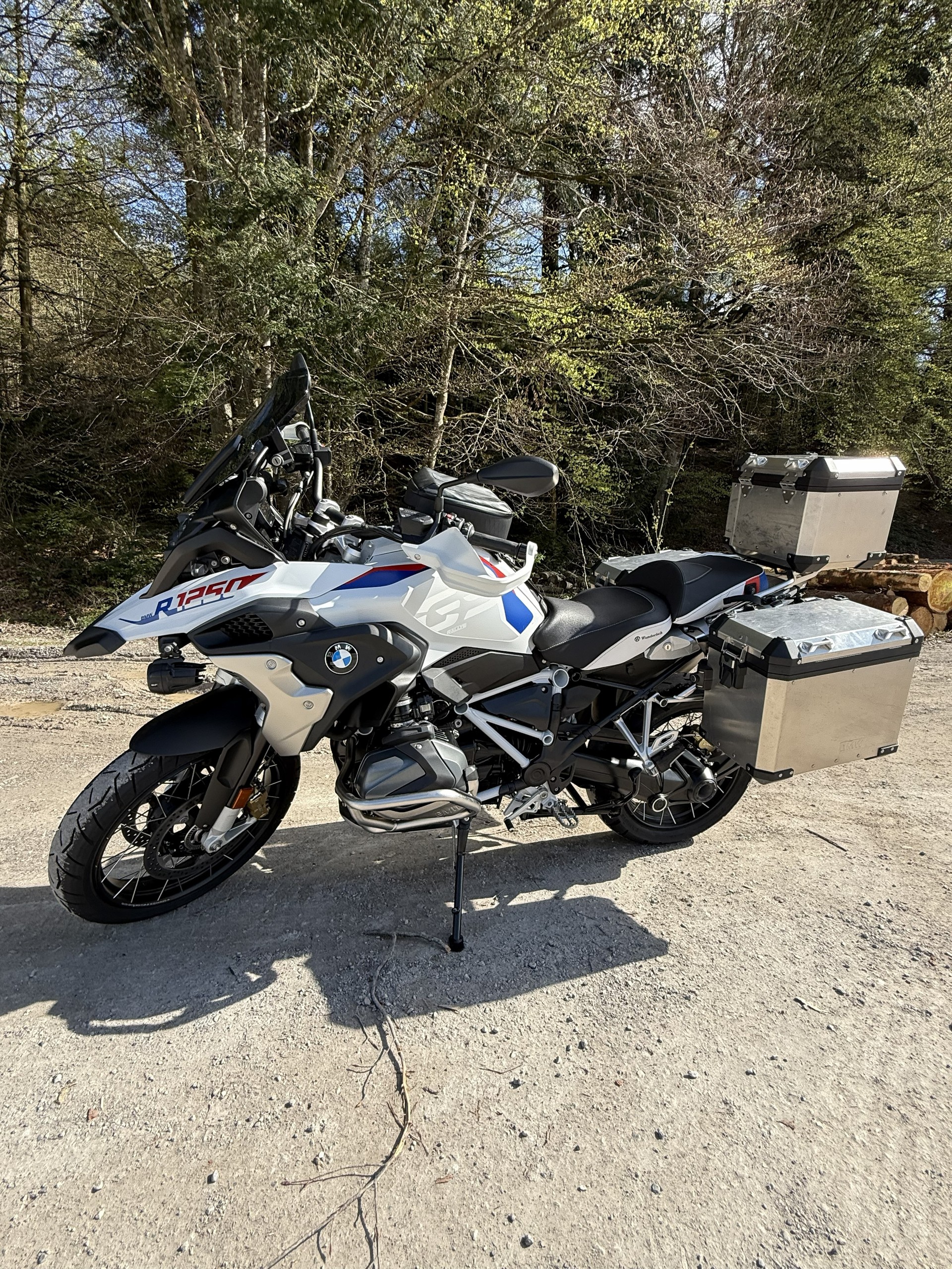 BMW R 1250 GS-image-2