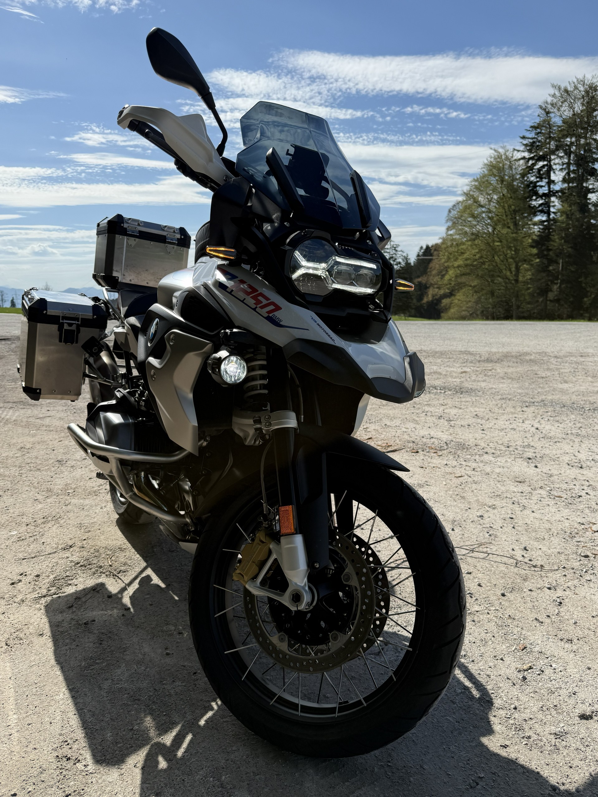 BMW R 1250 GS-image-1