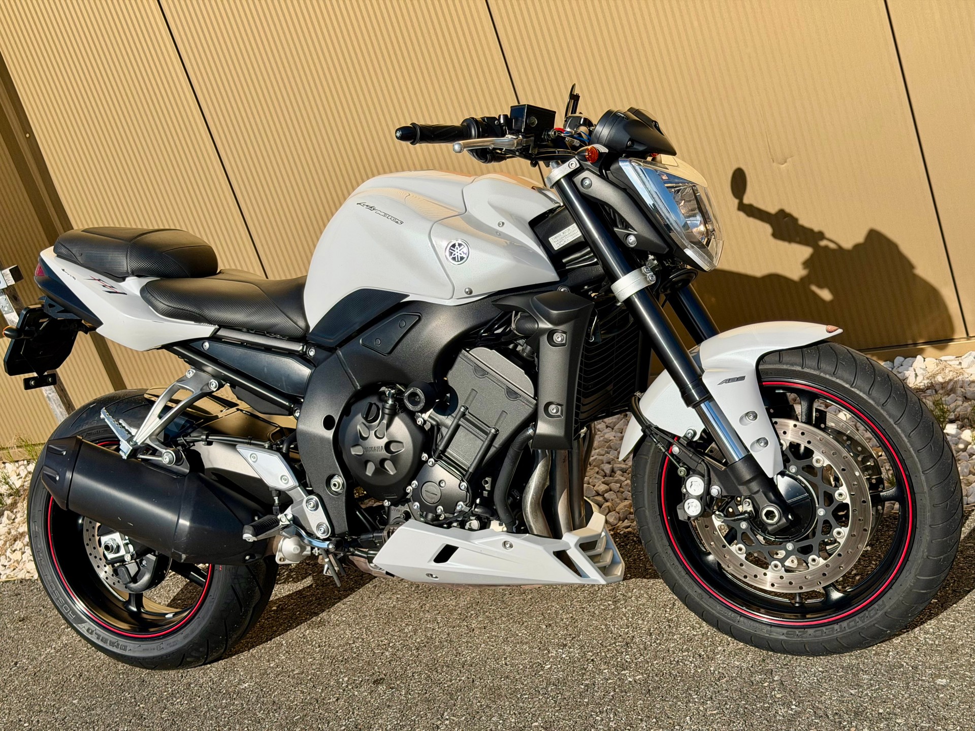 YAMAHA FZ1 N ABS-image-2