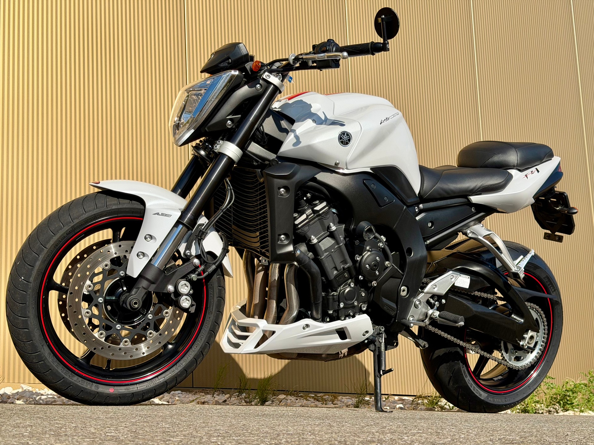 YAMAHA FZ1 N ABS-image-9