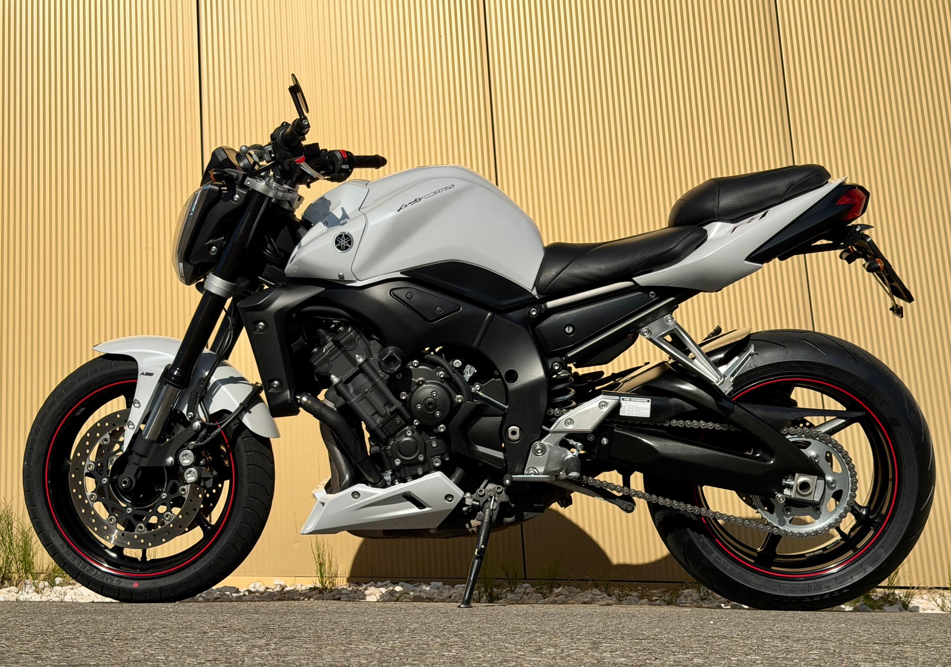 YAMAHA FZ1 N ABS-image-10
