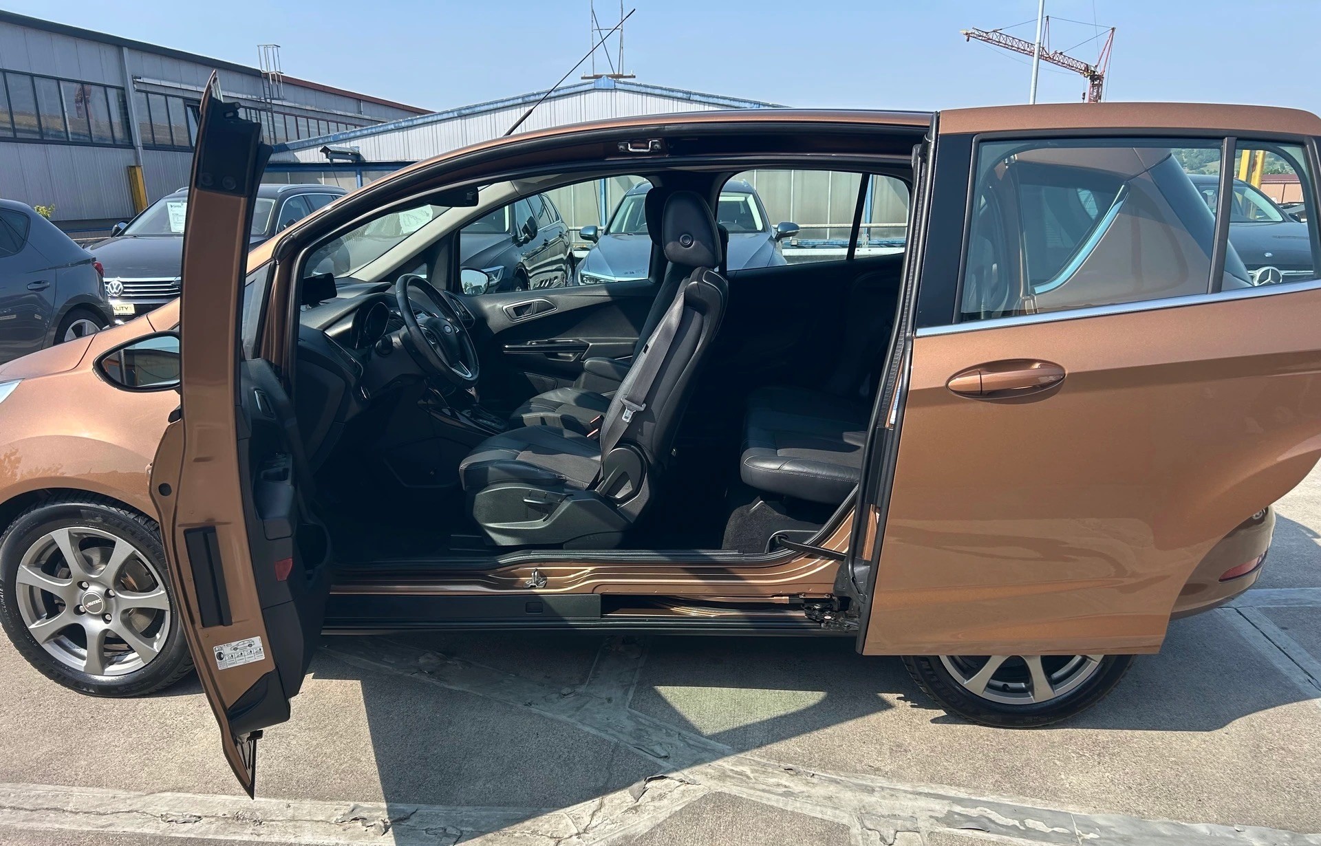 FORD B-Max 1.6 Ti-VCT TitaniumX PowerShift-image-8
