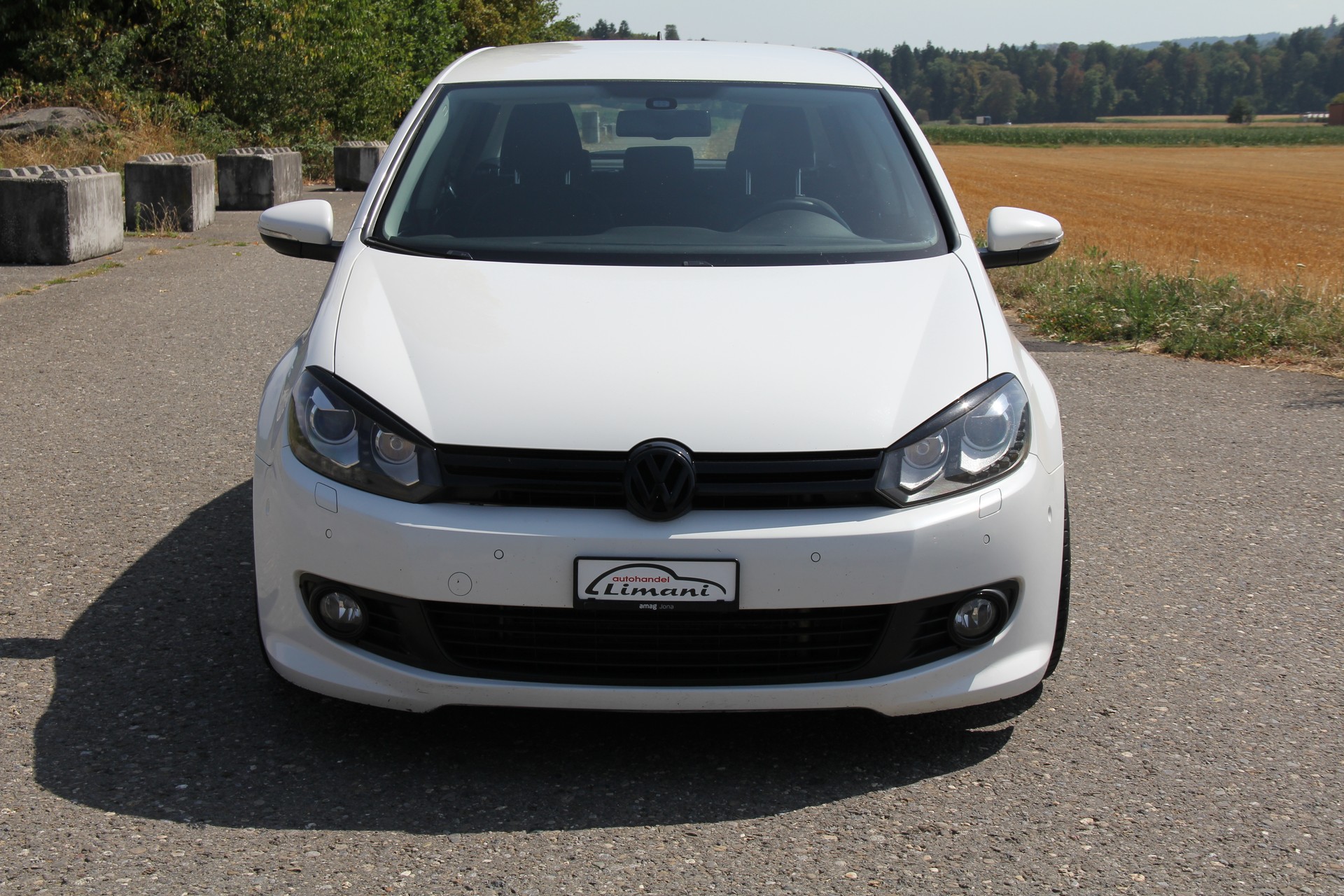 VW Golf 1.4 TSI R-line-showroom-element-2