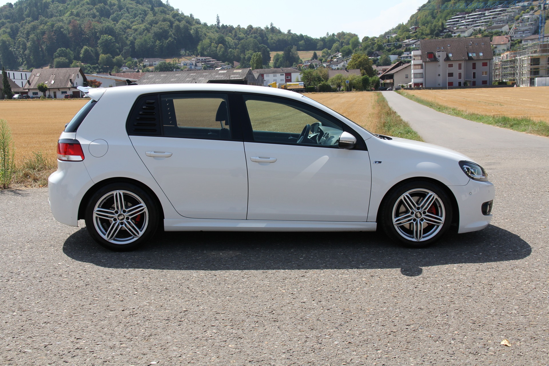 VW Golf 1.4 TSI R-line-image-4