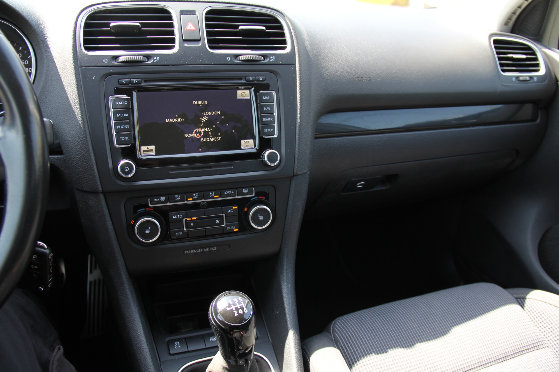 VW Golf 1.4 TSI R-line-image-9