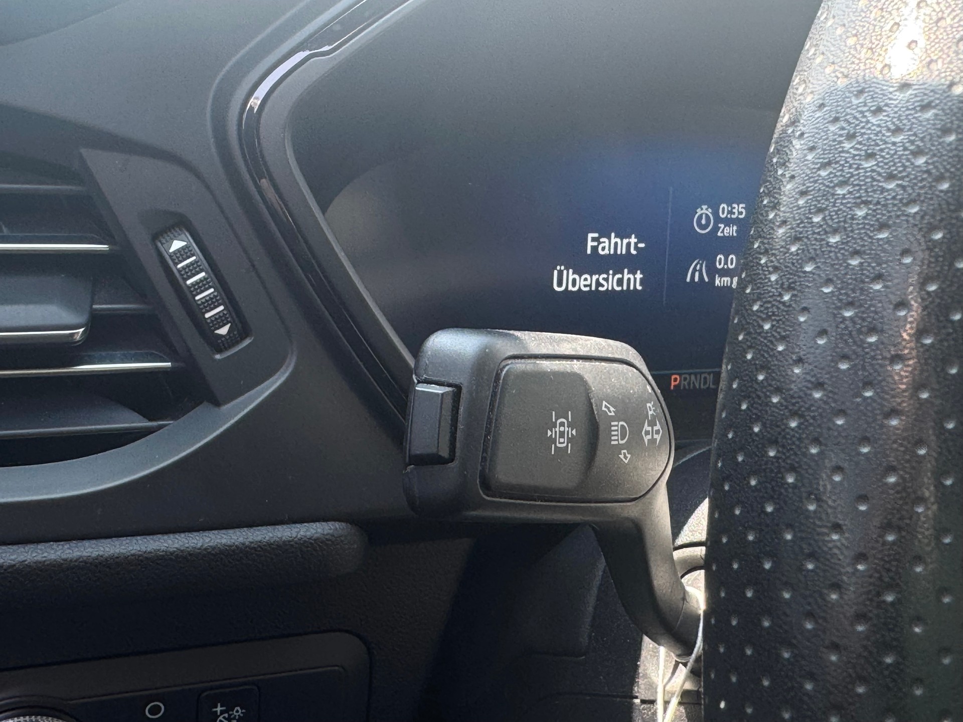 FORD Kuga 2.5 FHEV ST-Line X 4WD-image-20