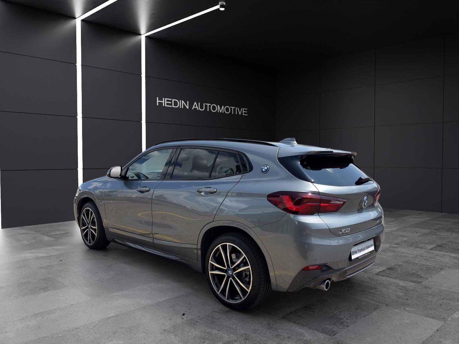 BMW X2 xDrive25e-showroom-element-3