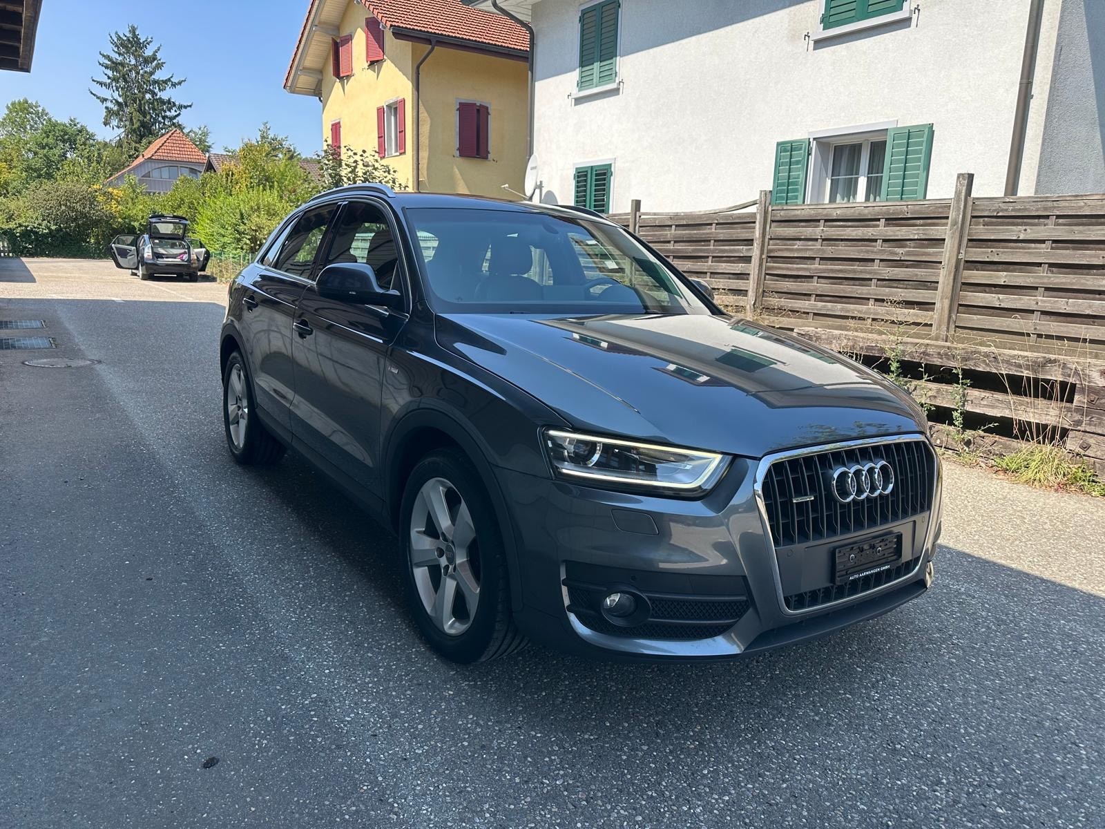 AUDI Q3 2.0 TFSI quattro S-tronic