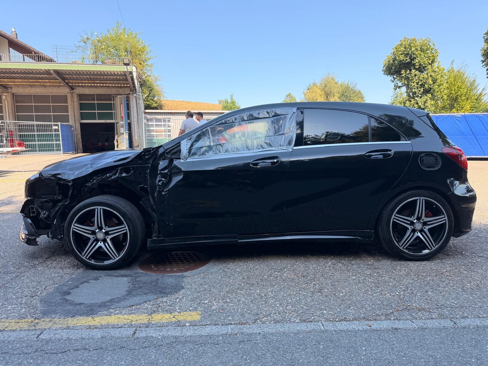 MERCEDES-BENZ A 250 Sport 4Matic 7G-DCT-image-4