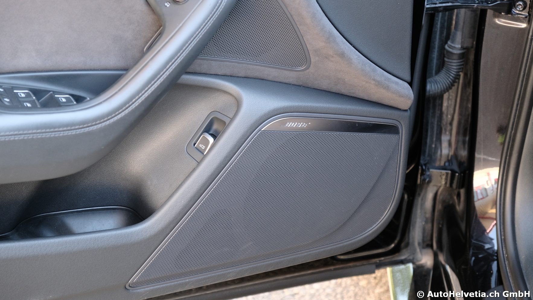 AUDI RS6 Avant 4.0 TFSI V8 performance quattro-image-19
