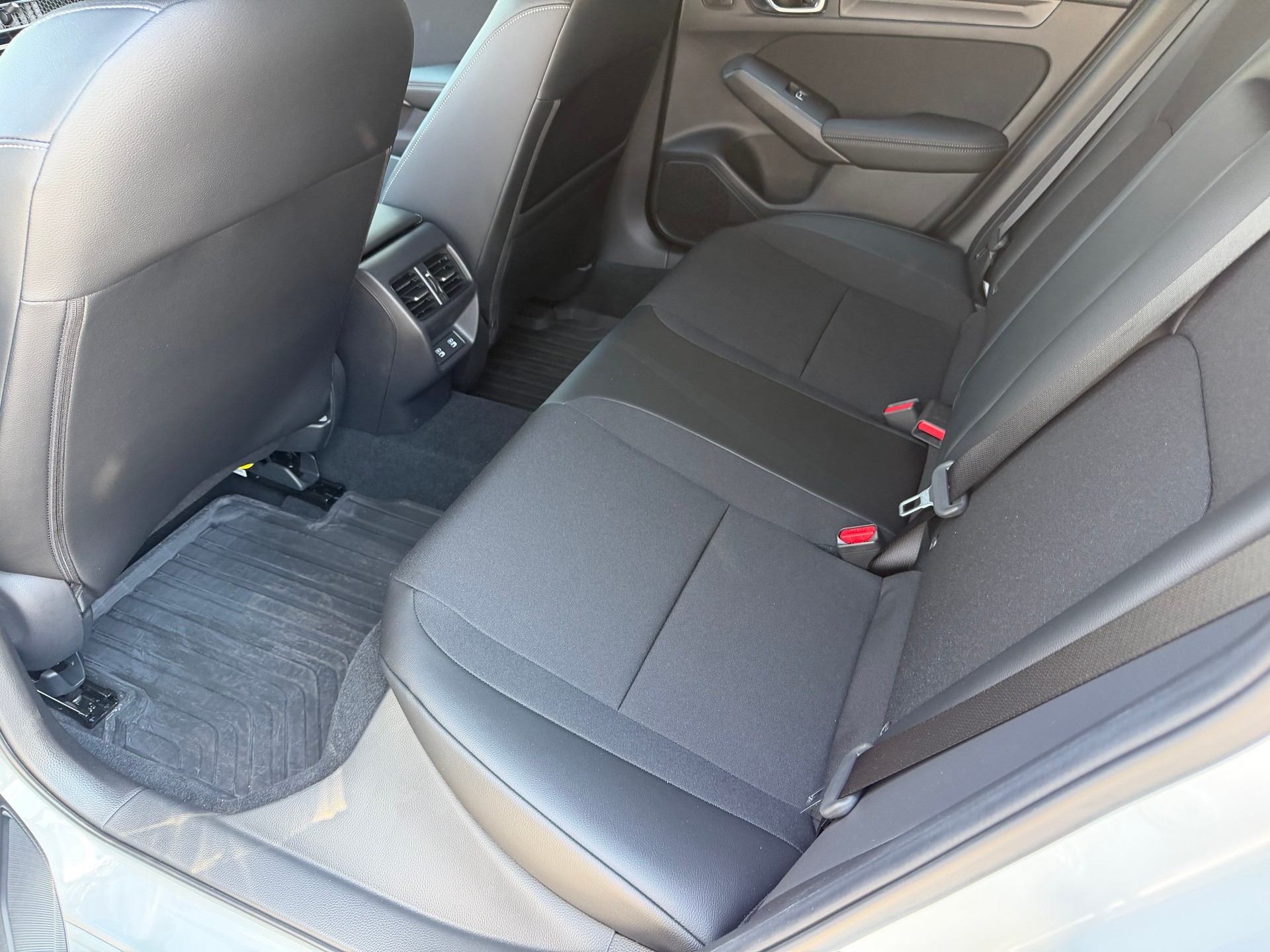 HONDA Civic 2.0 i-MMD HEV Sport-image-7