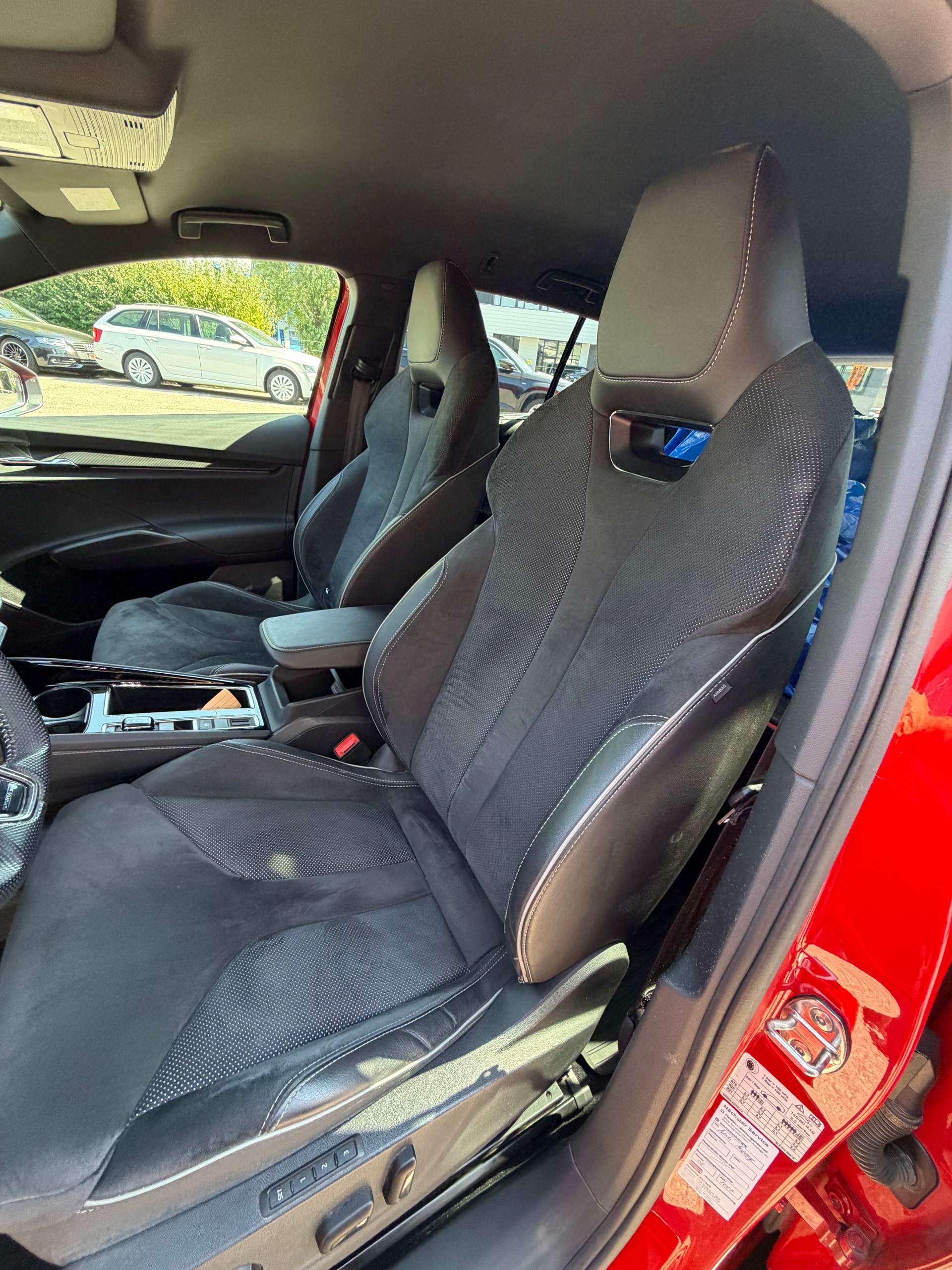SKODA Enyaq iV 80x SportLine-image-6