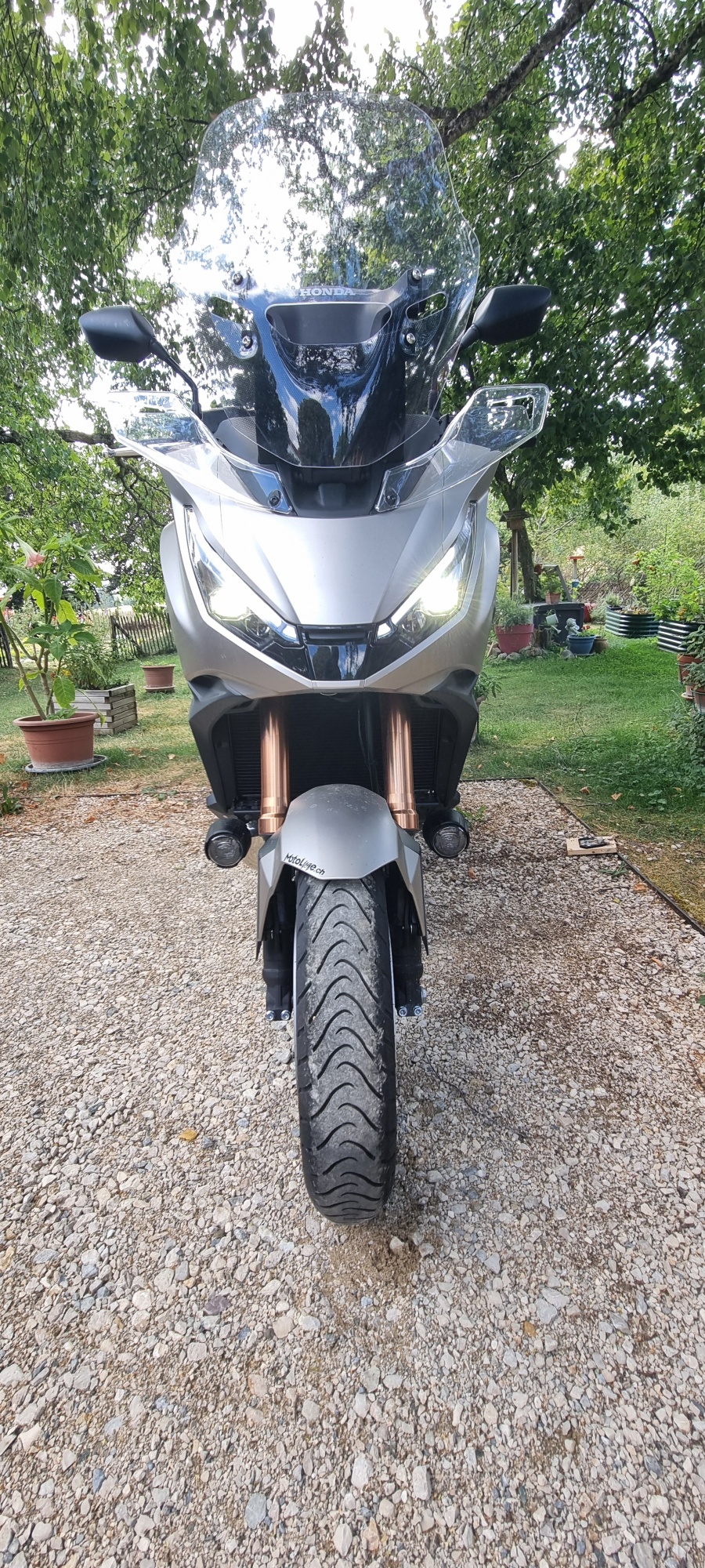 HONDA NT 1100-image-4