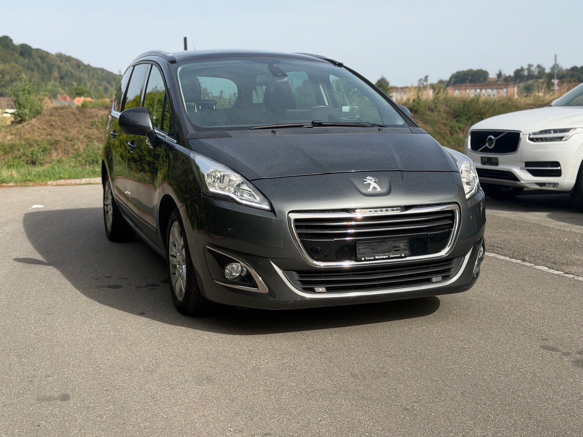 PEUGEOT 5008 1.6 16V T Allure Tiptronic-showroom-element-2