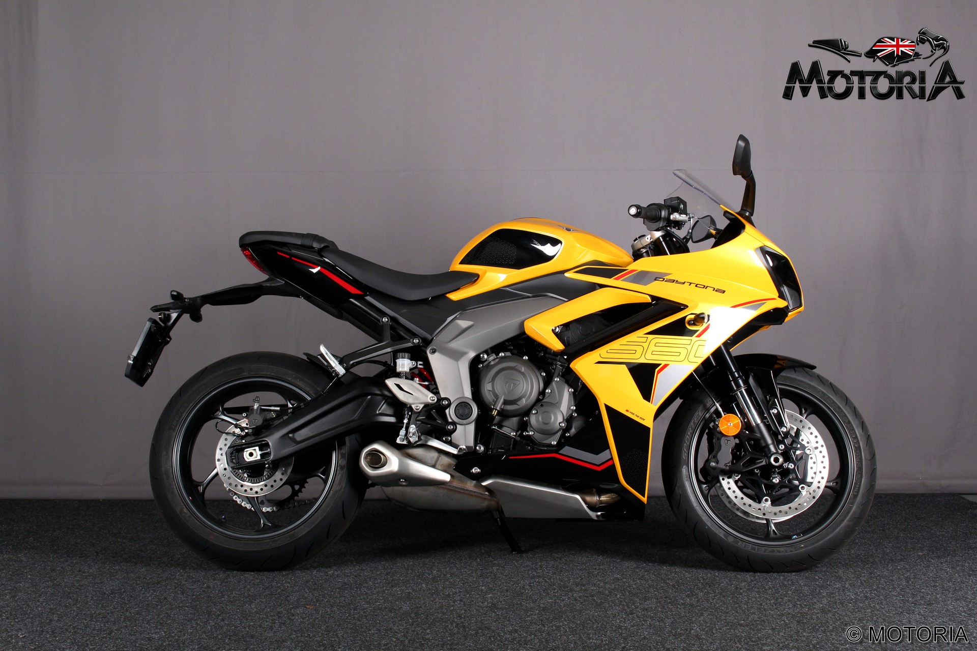 TRIUMPH Daytona 660 (35kW)-image-1