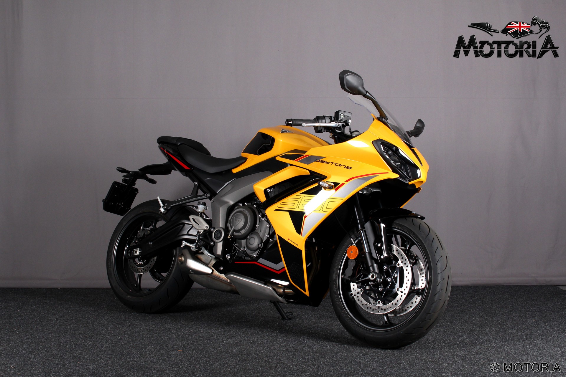 TRIUMPH Daytona 660 (35kW)-image-0