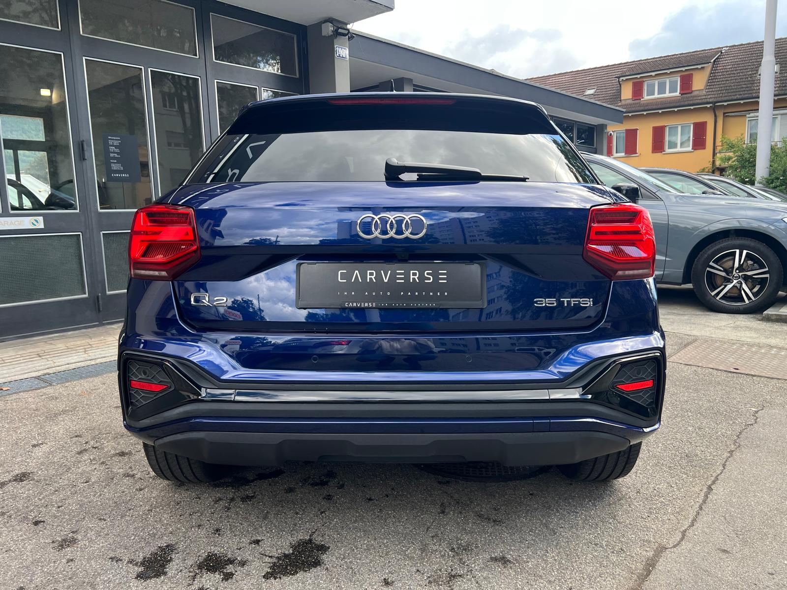 AUDI Q2 1.5 35 TFSI S Line S-Tronic-showroom-element-3