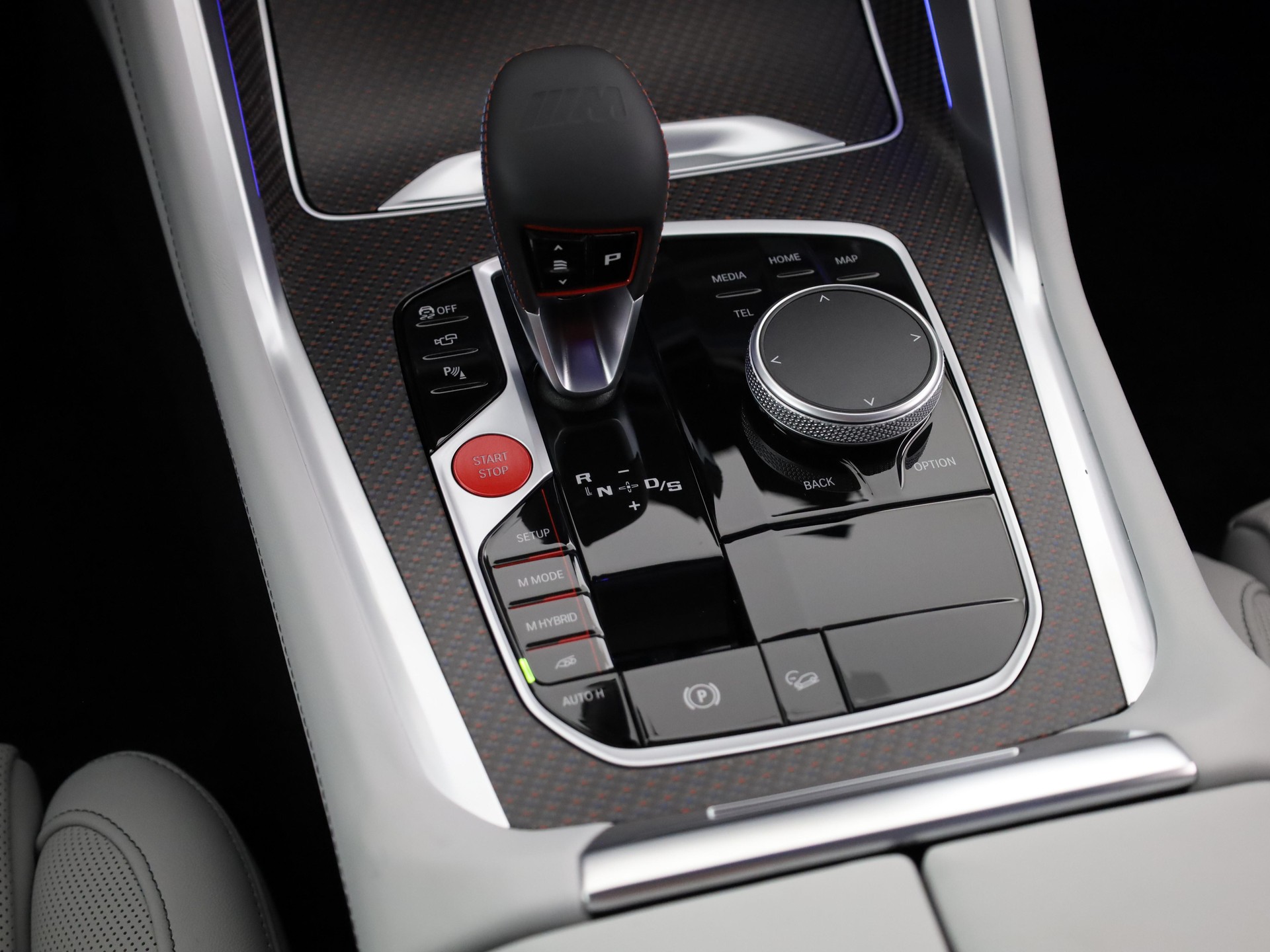 BMW XM Label Plug-in Hybrid-image-17
