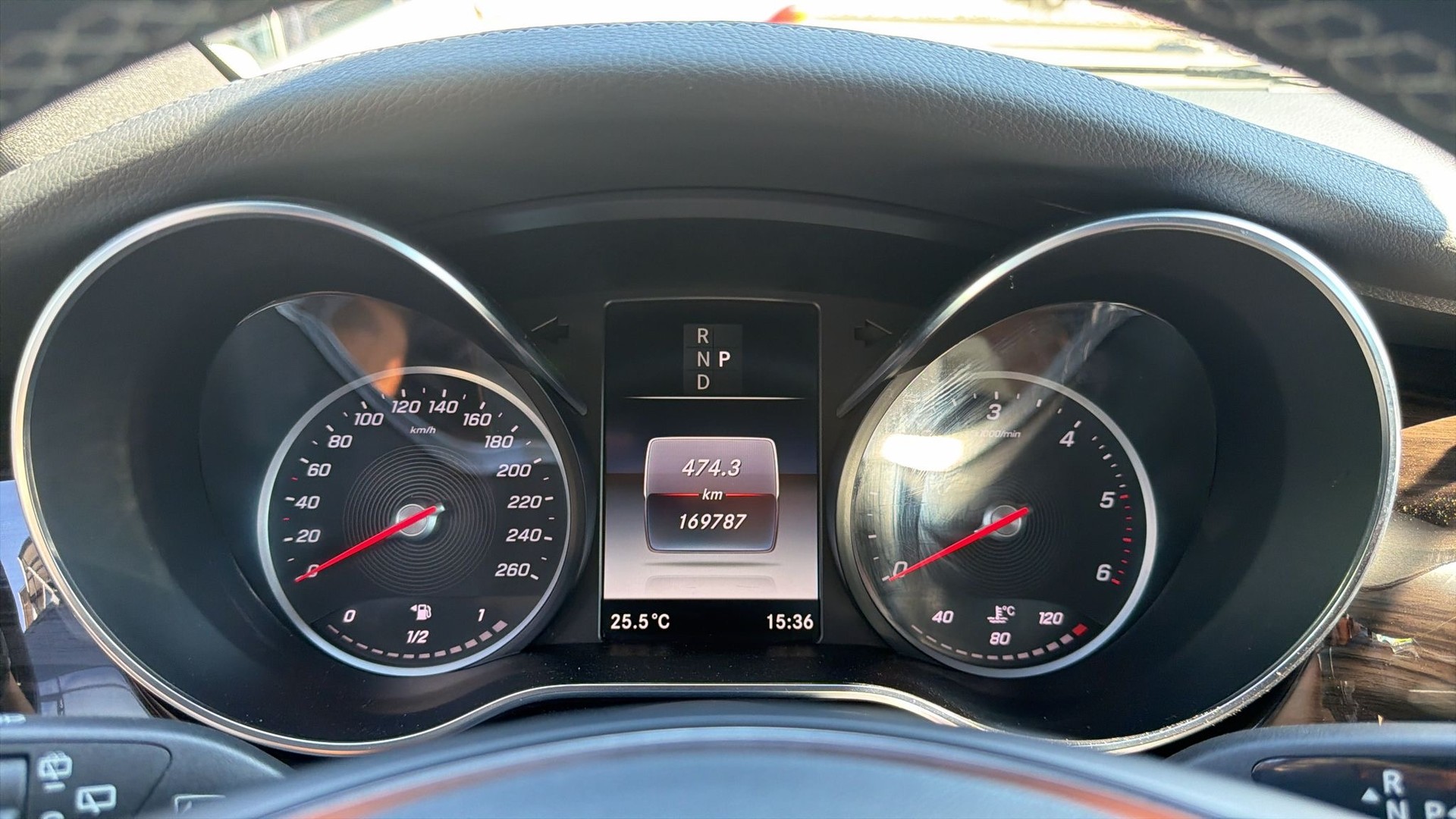 MERCEDES-BENZ V 300 d Avantgarde kompakt 4Matic 9G-Tronic-image-28
