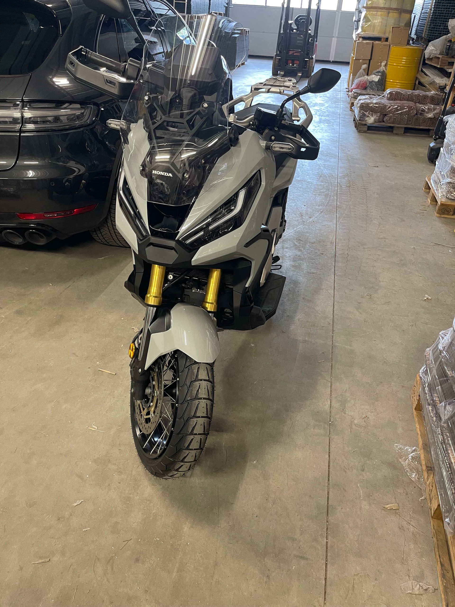 HONDA X-ADV 750 (35kW)-image-0