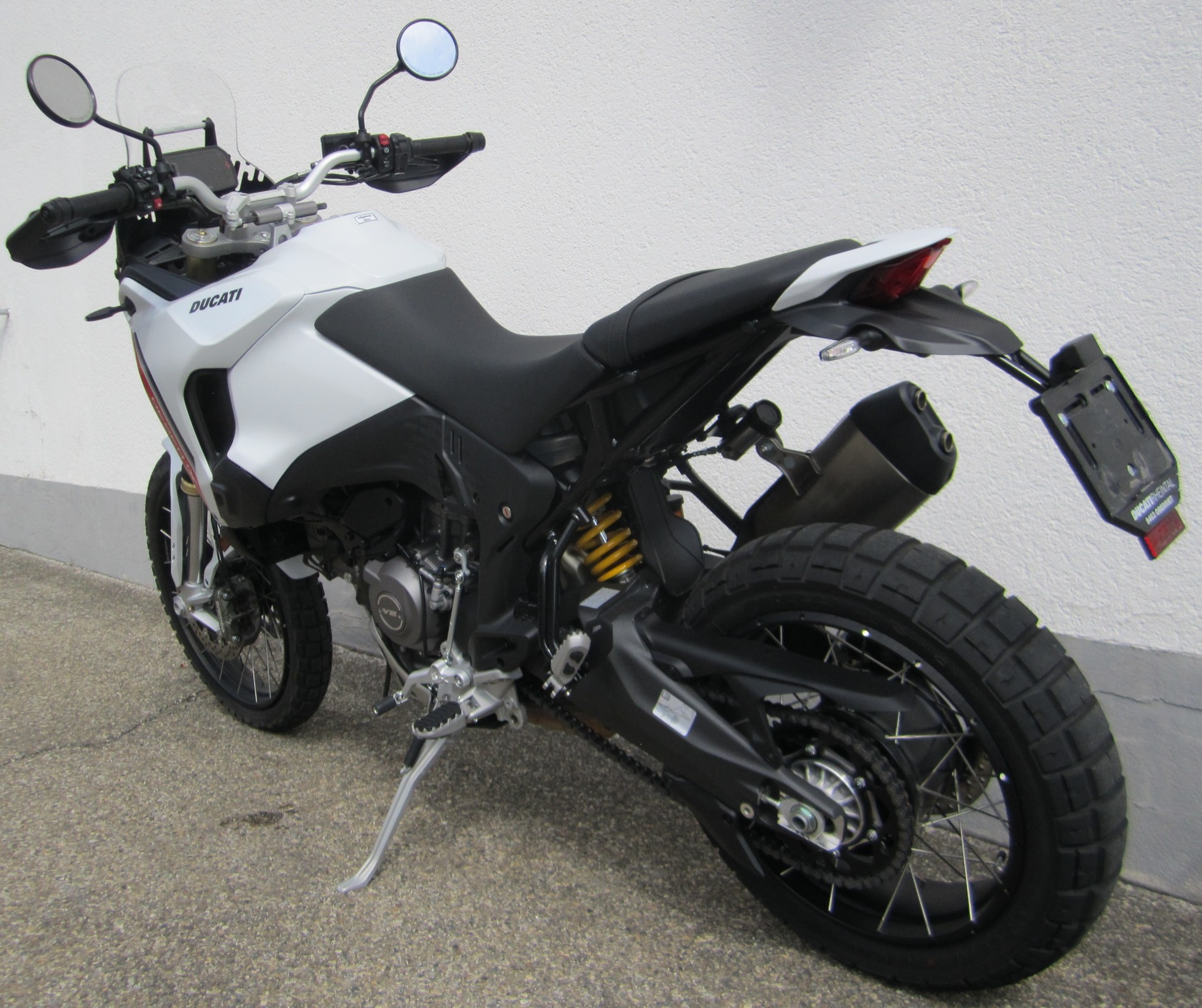 DUCATI 890 V2-image-3