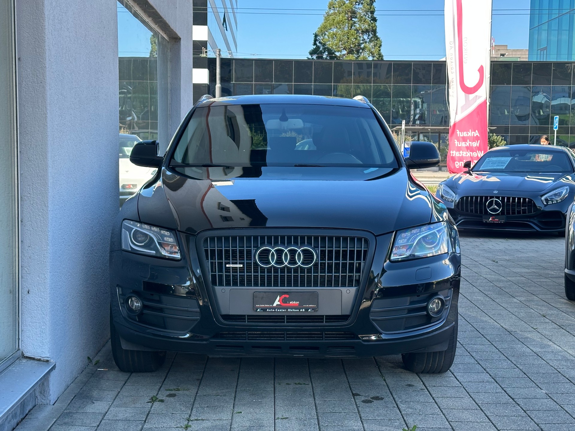 AUDI Q5 2.0 TDI quattro S-tronic-showroom-element-3