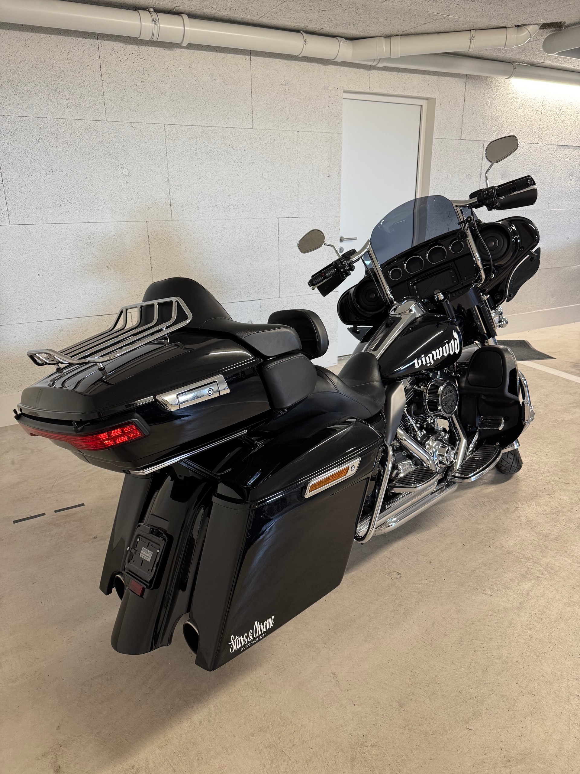 HARLEY-DAVIDSON FLHTK Electra Glide Ultra Limited-image-1