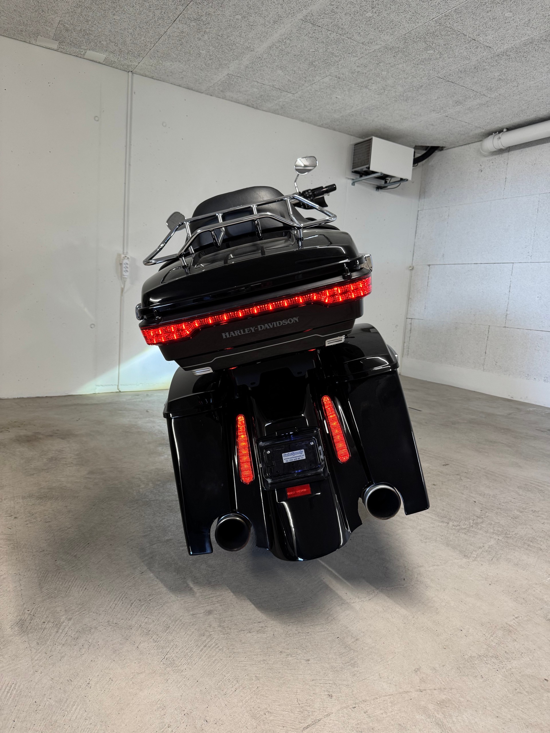 HARLEY-DAVIDSON FLHTK Electra Glide Ultra Limited-image-4