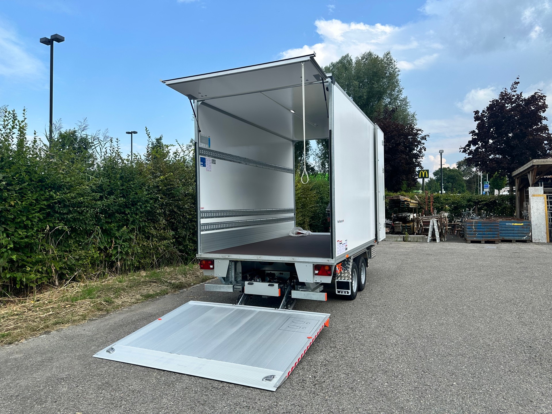 HUMBAUR HUMBAUR HK 354222 RZD Hebebühneanhänger-image-15