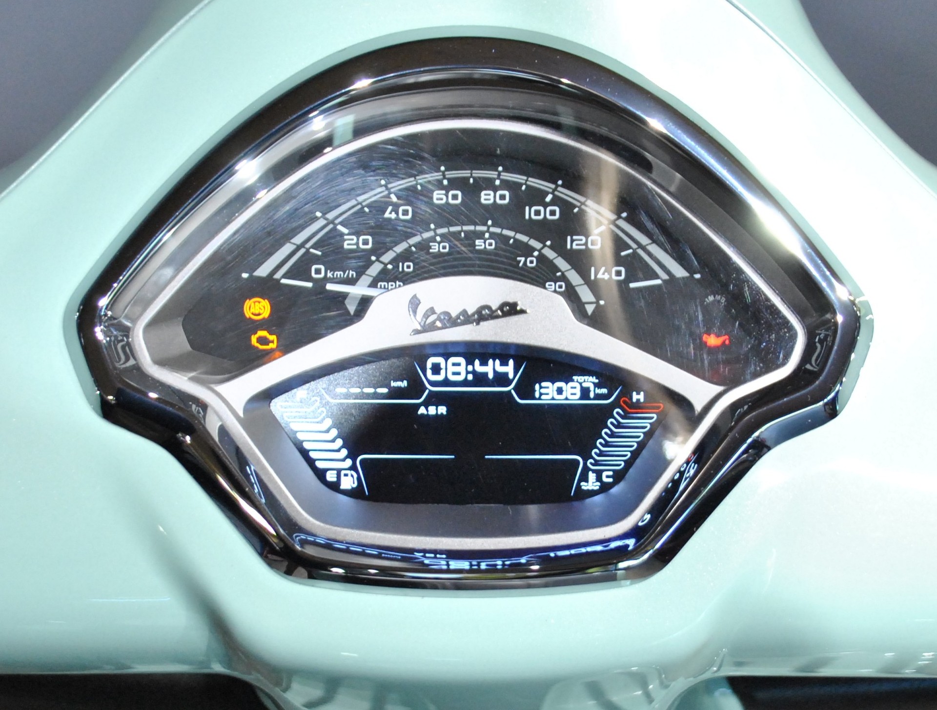 PIAGGIO Vespa GTS 125 ABS-image-5