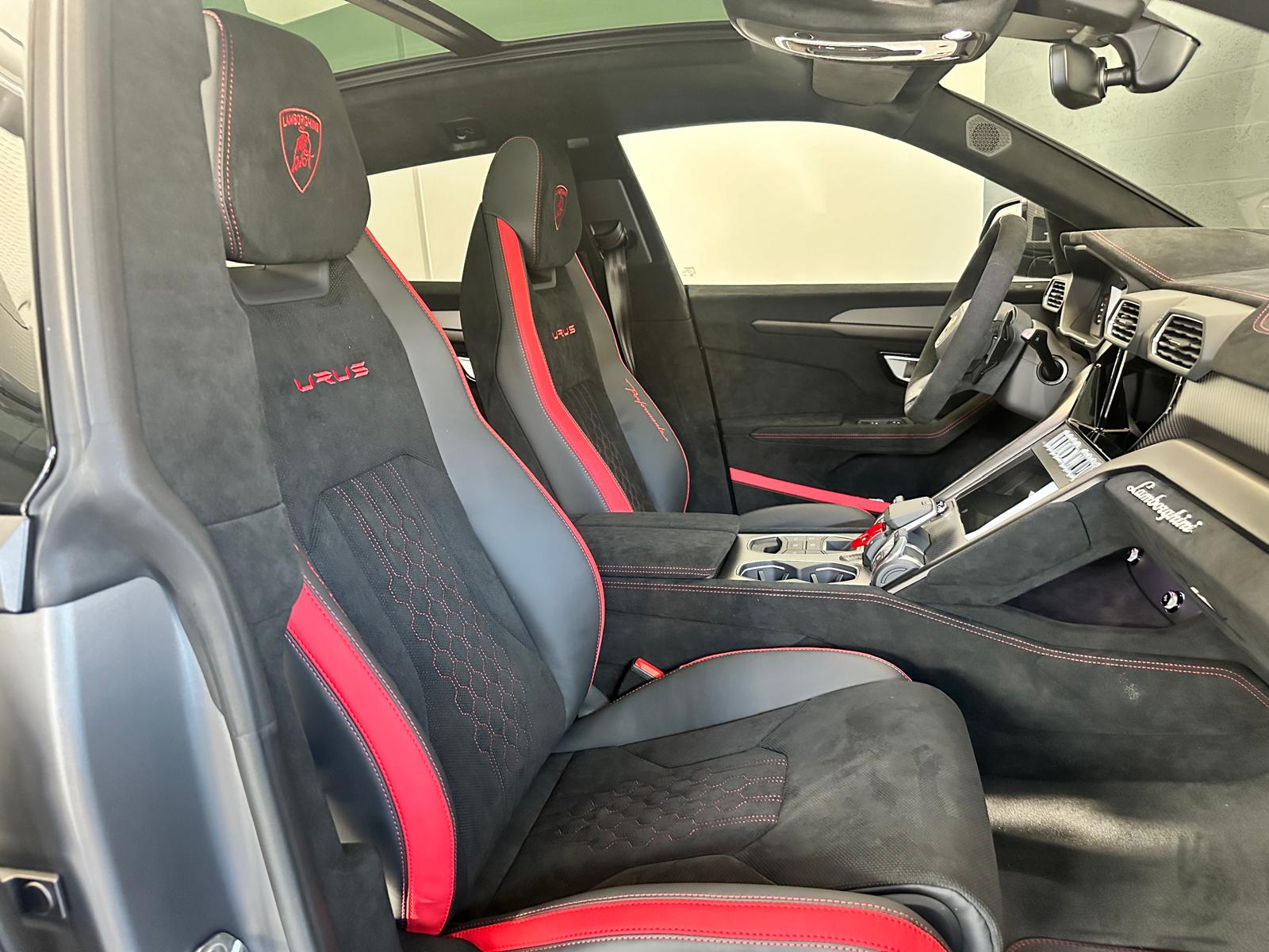 LAMBORGHINI URUS Performante-image-7