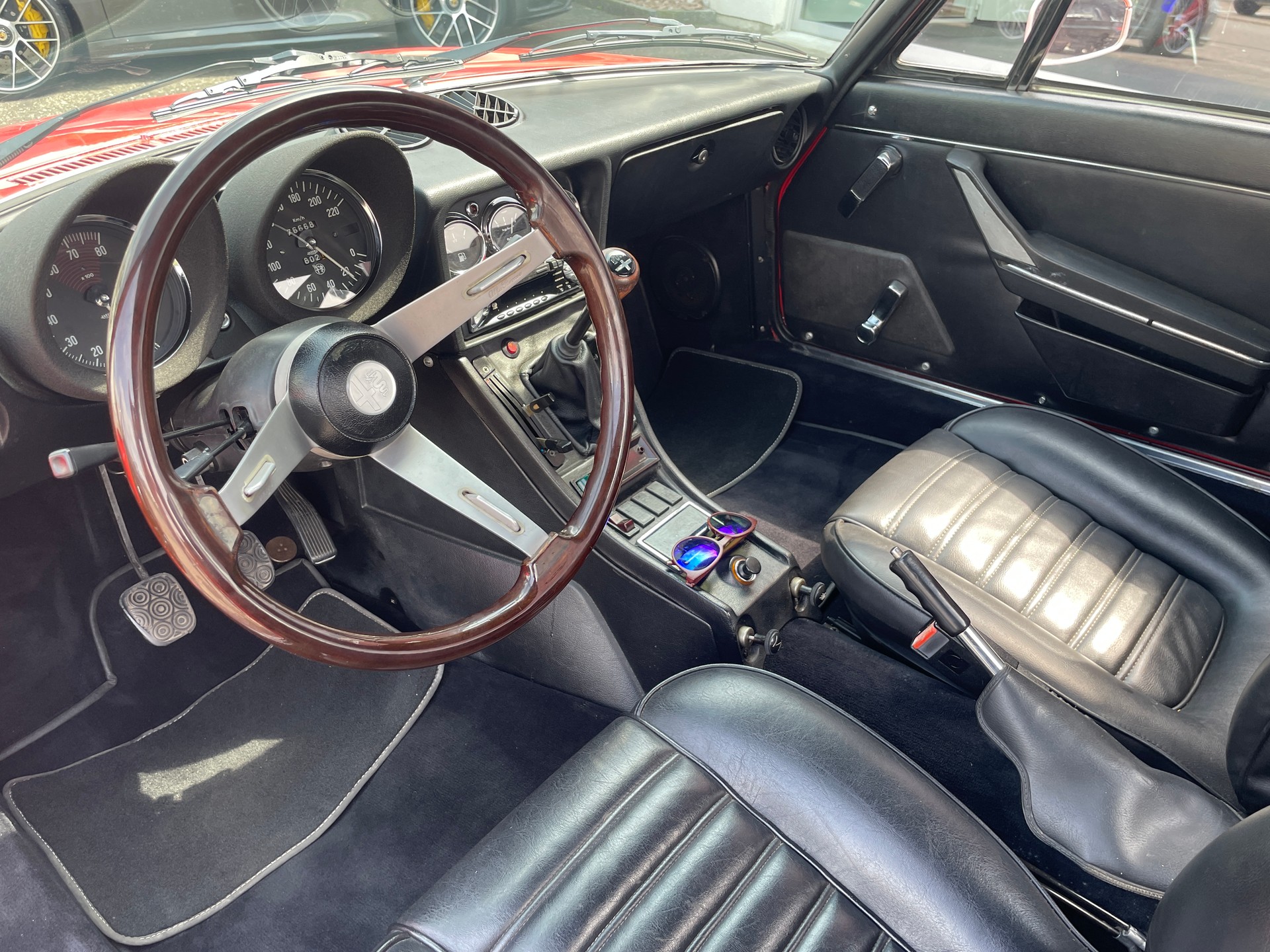 ALFA ROMEO Spider 2.0 (Veloce)-image-13