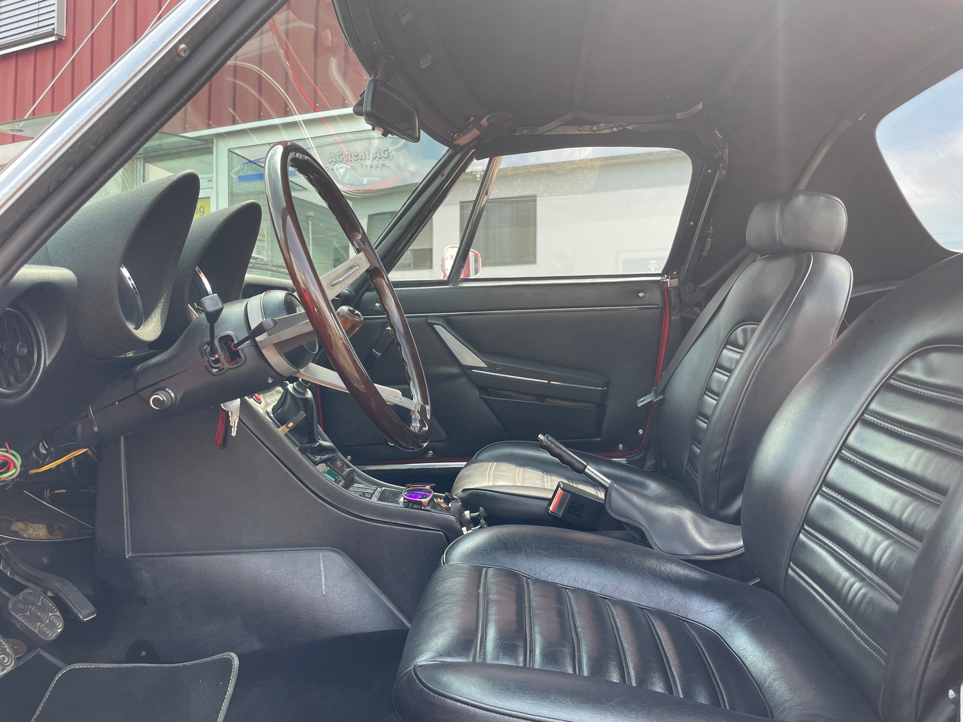ALFA ROMEO Spider 2.0 (Veloce)-image-20