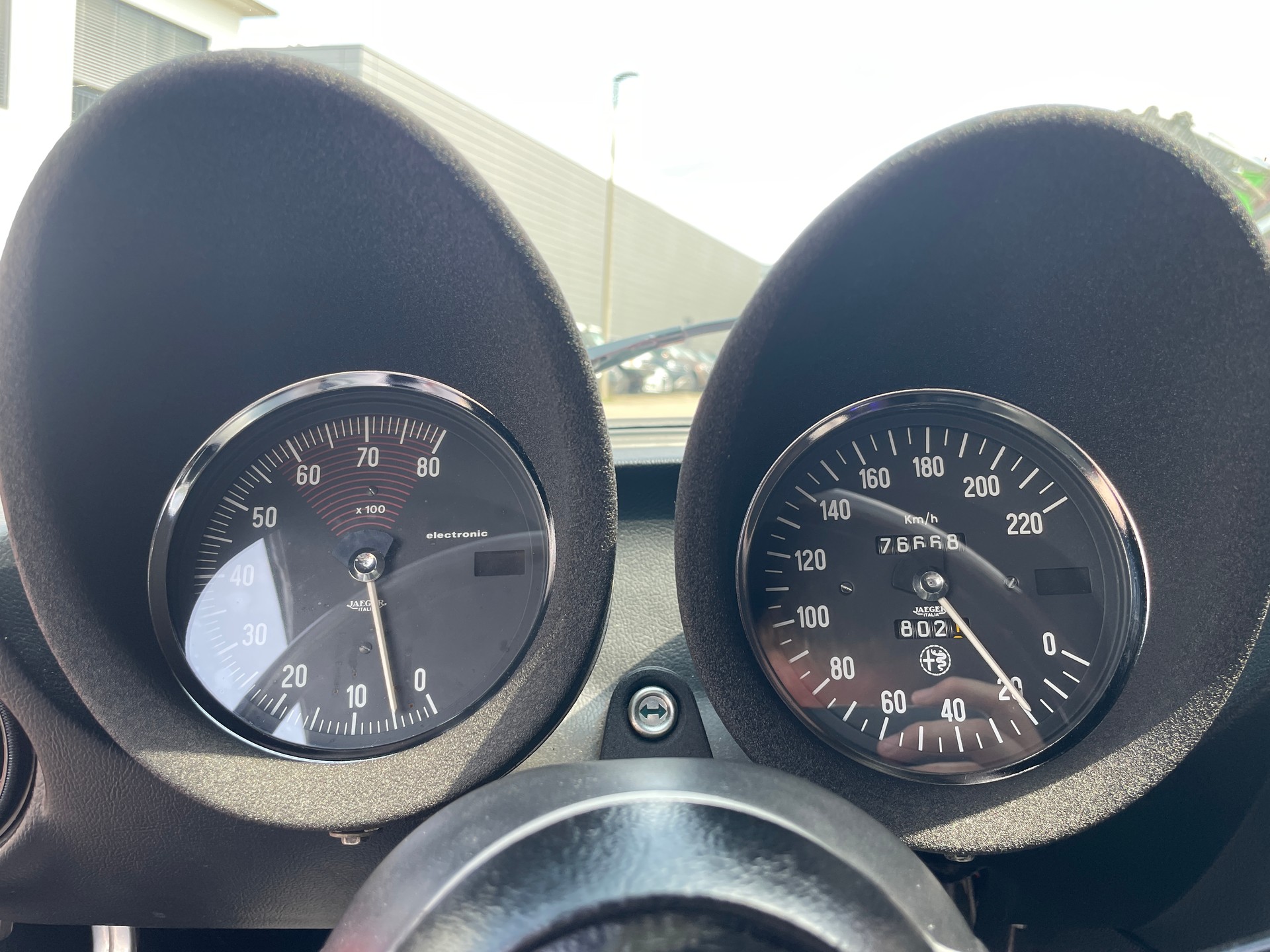 ALFA ROMEO Spider 2.0 (Veloce)-image-15