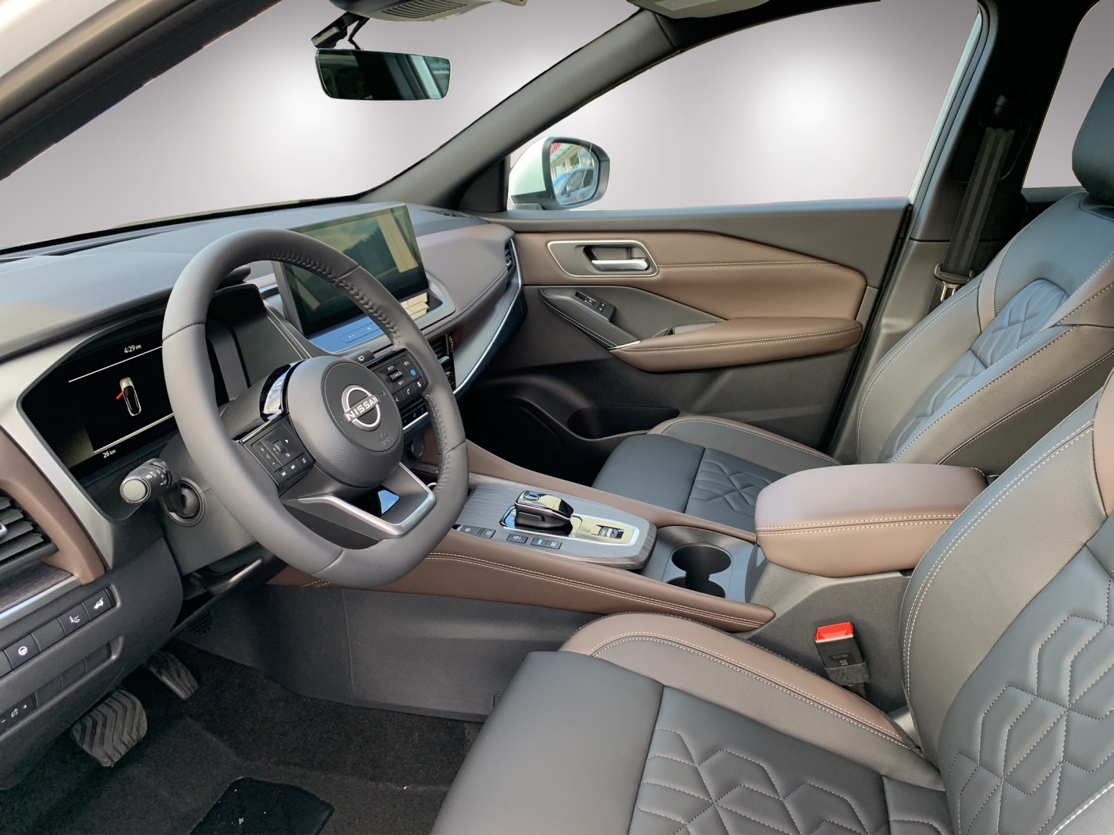 NISSAN Qashqai 1.5 VC-T Tekna-image-5