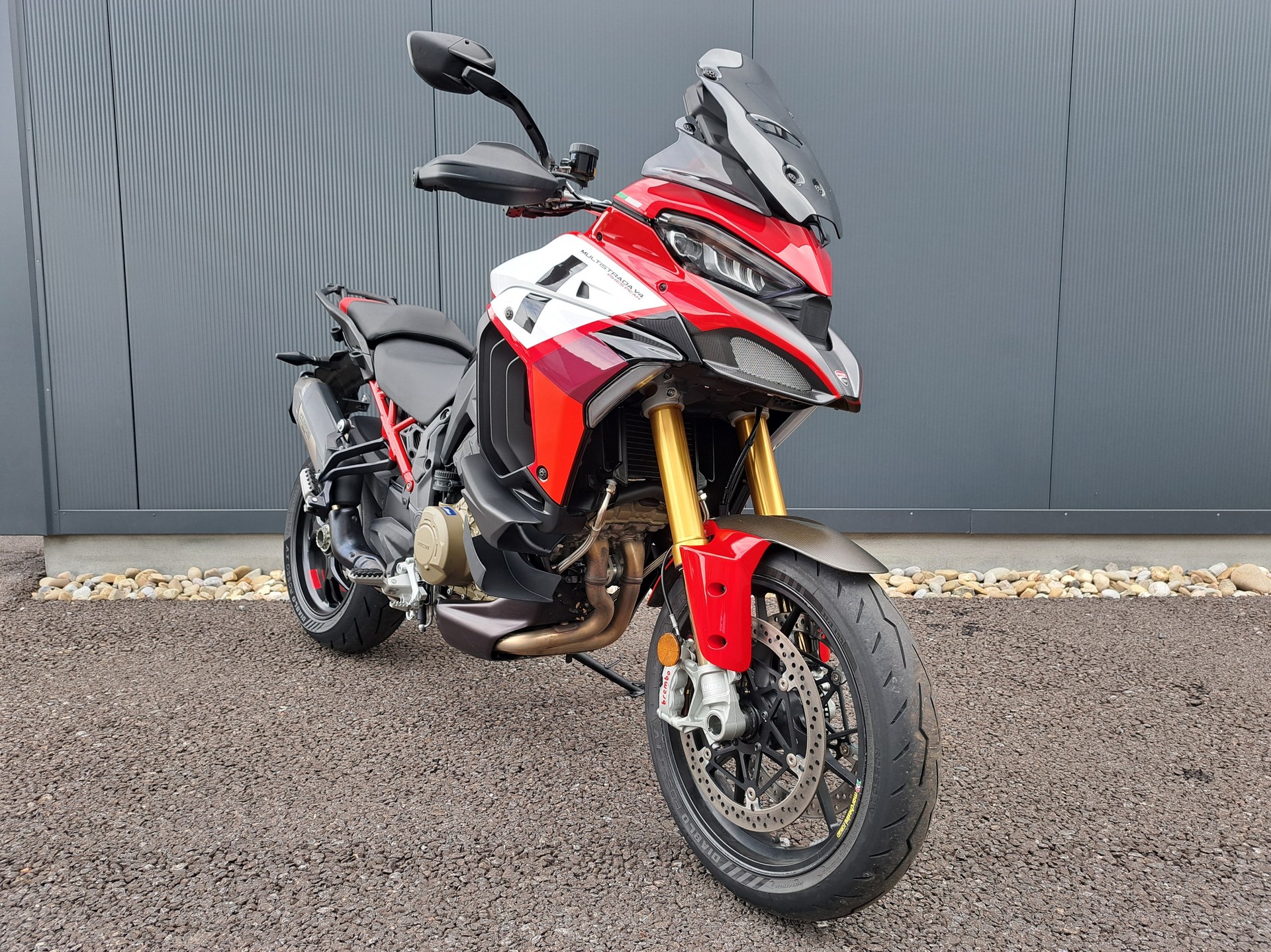 DUCATI Multistrada V4 Pikes Peak Radar Neufahrzeug mit Preisreduktion-image-0