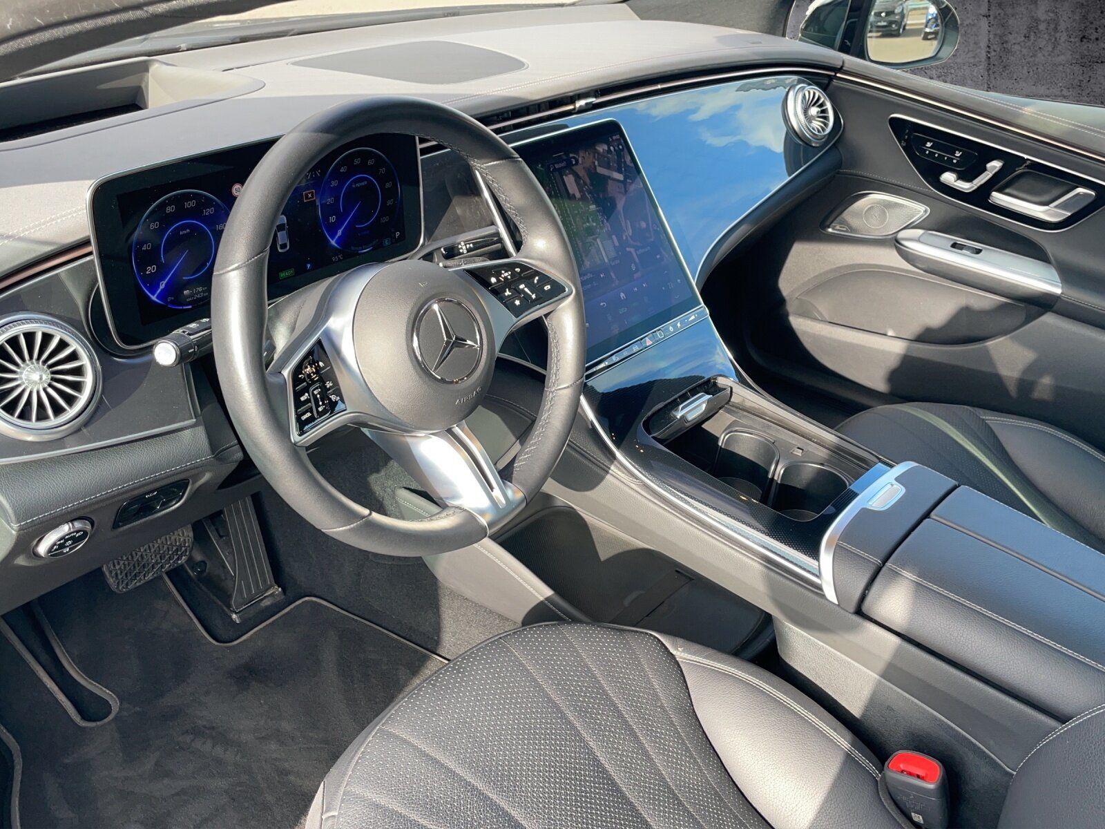 MERCEDES-BENZ EQE 350+, AMG-image-11
