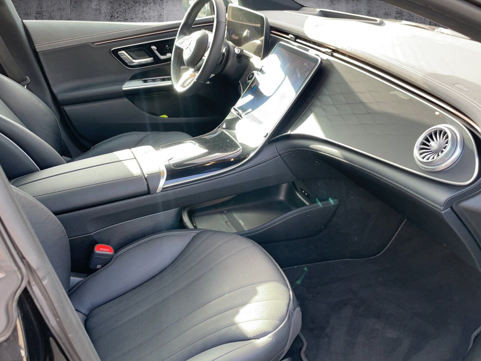 MERCEDES-BENZ EQE 350+, AMG-image-10