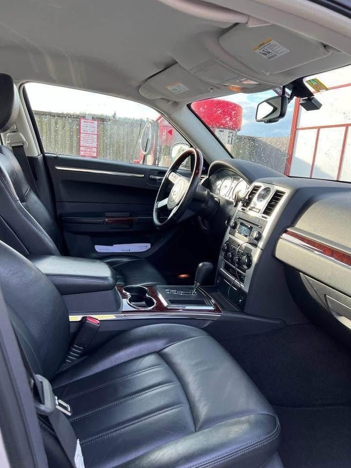 CHRYSLER 300C 3.5 V6 - 2010-image-3